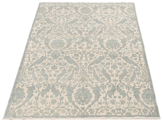 Defnera Beige Ice Blue 5.7x7.7 Hand Knotted Rug