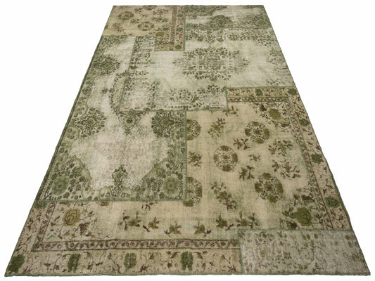 Patchwork Green 10x13.11 Hand Knotted Rug