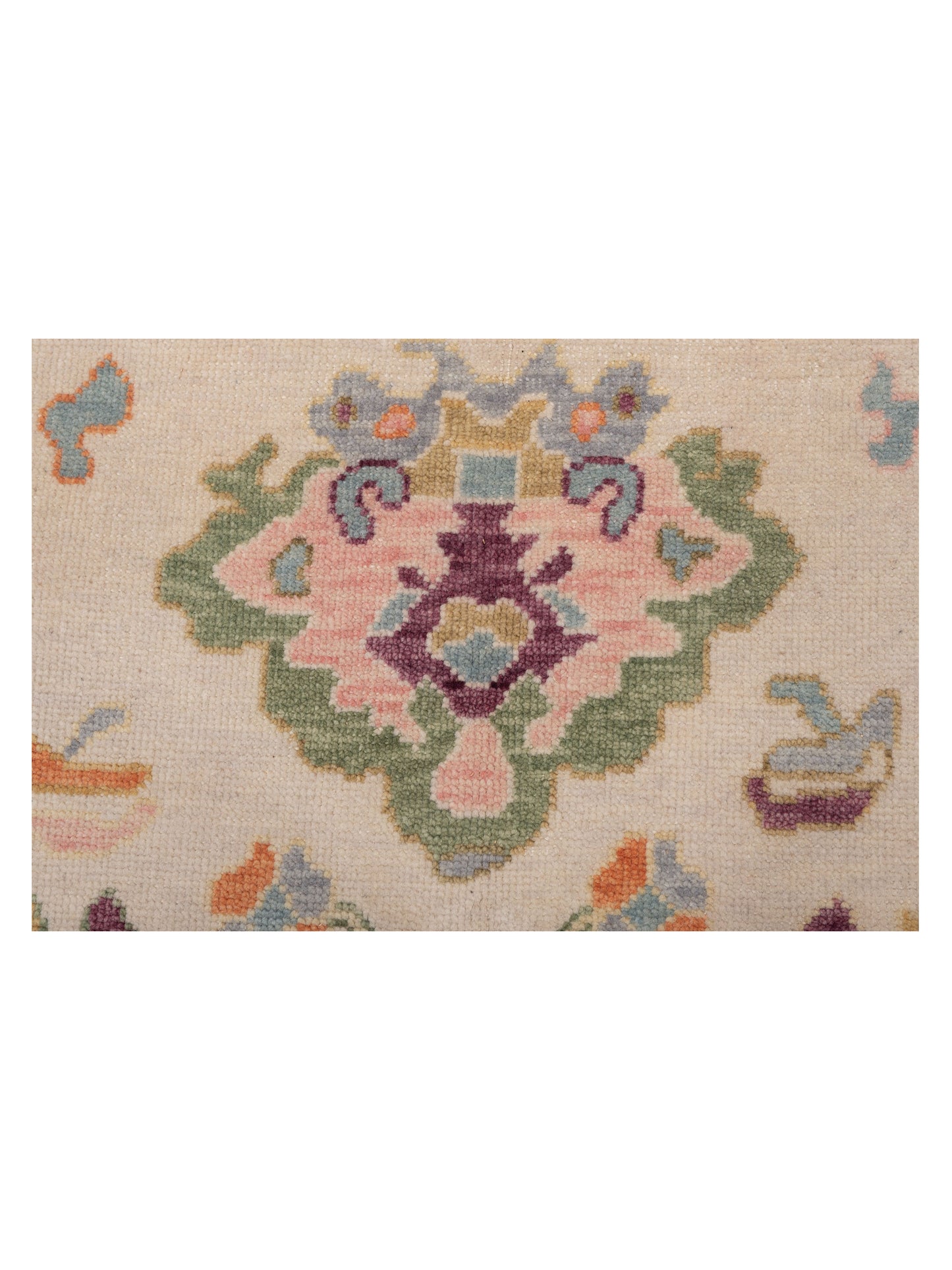 Oushara Ivory Silver 7.10x9.10 Hand Knotted Rug