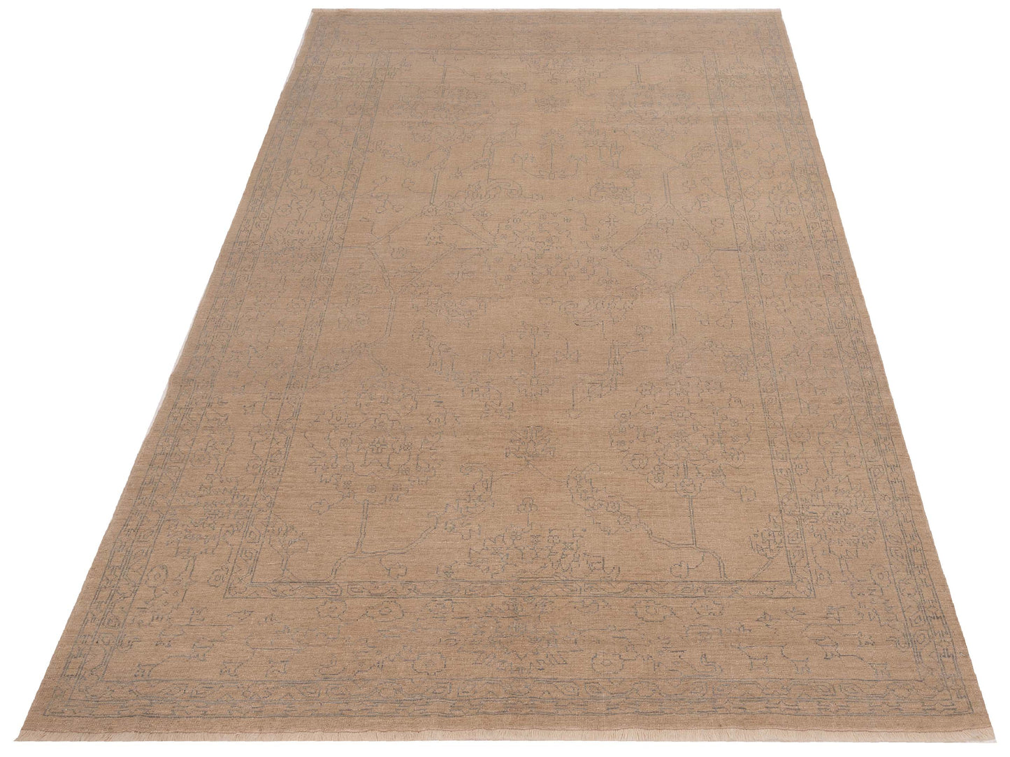 Elowen Ivory Ice Blue 6.7x10 Hand Knotted Rug