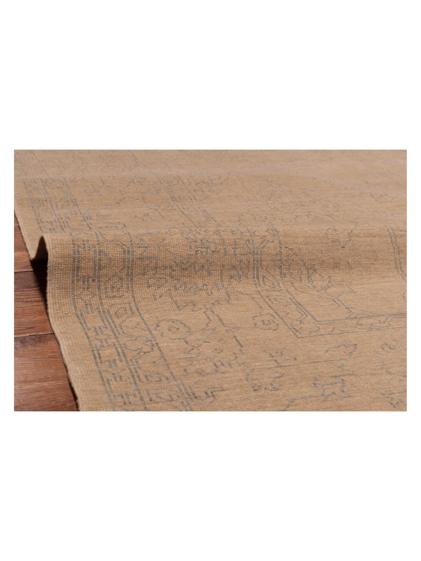 Elowen Ivory Ice Blue 6.7x10 Hand Knotted Rug