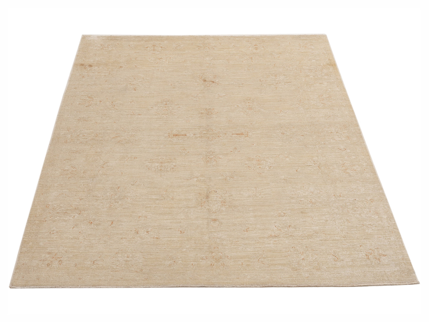 Sabira Beige 5.6x7.5 Hand Knotted Rug