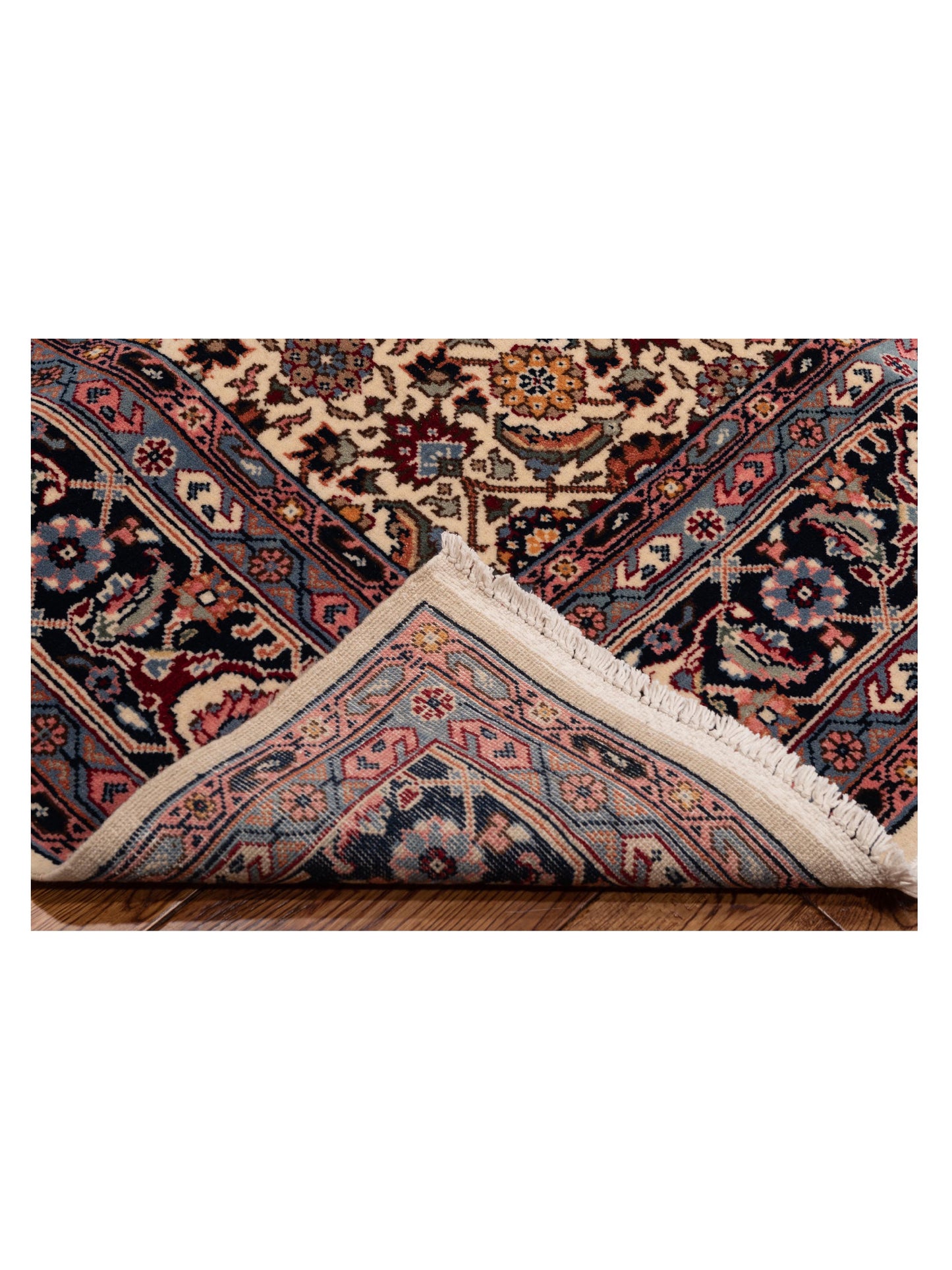 Ladira Ivory Navy 8.1x10.3 Hand Knotted Rug