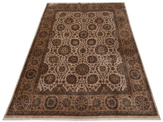 Javira Ivory Gold 7.11x10 Hand Knotted Rug