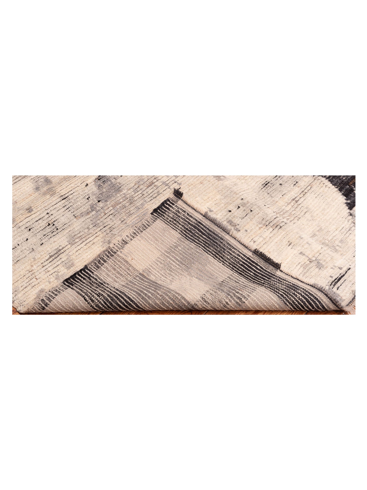 Baskra Ivory Black 5.11x8.8 Hand Knotted Rug