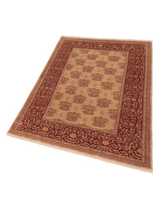 Antiqua Loom Beige Red 5.1x7.4 Hand Knotted Rug
