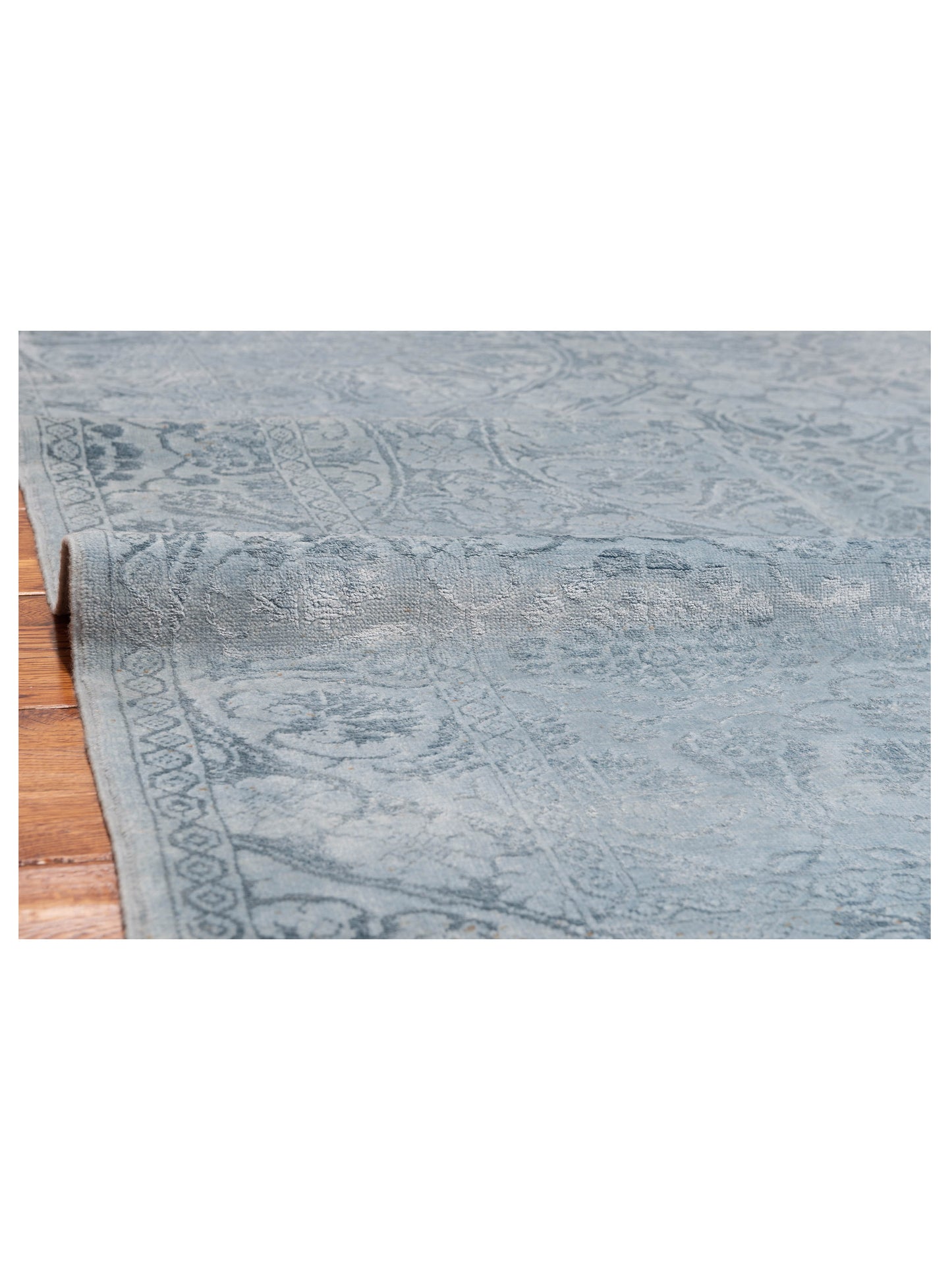 Rechromia Blue Blue 5.6x7.8 Hand Knotted Rug