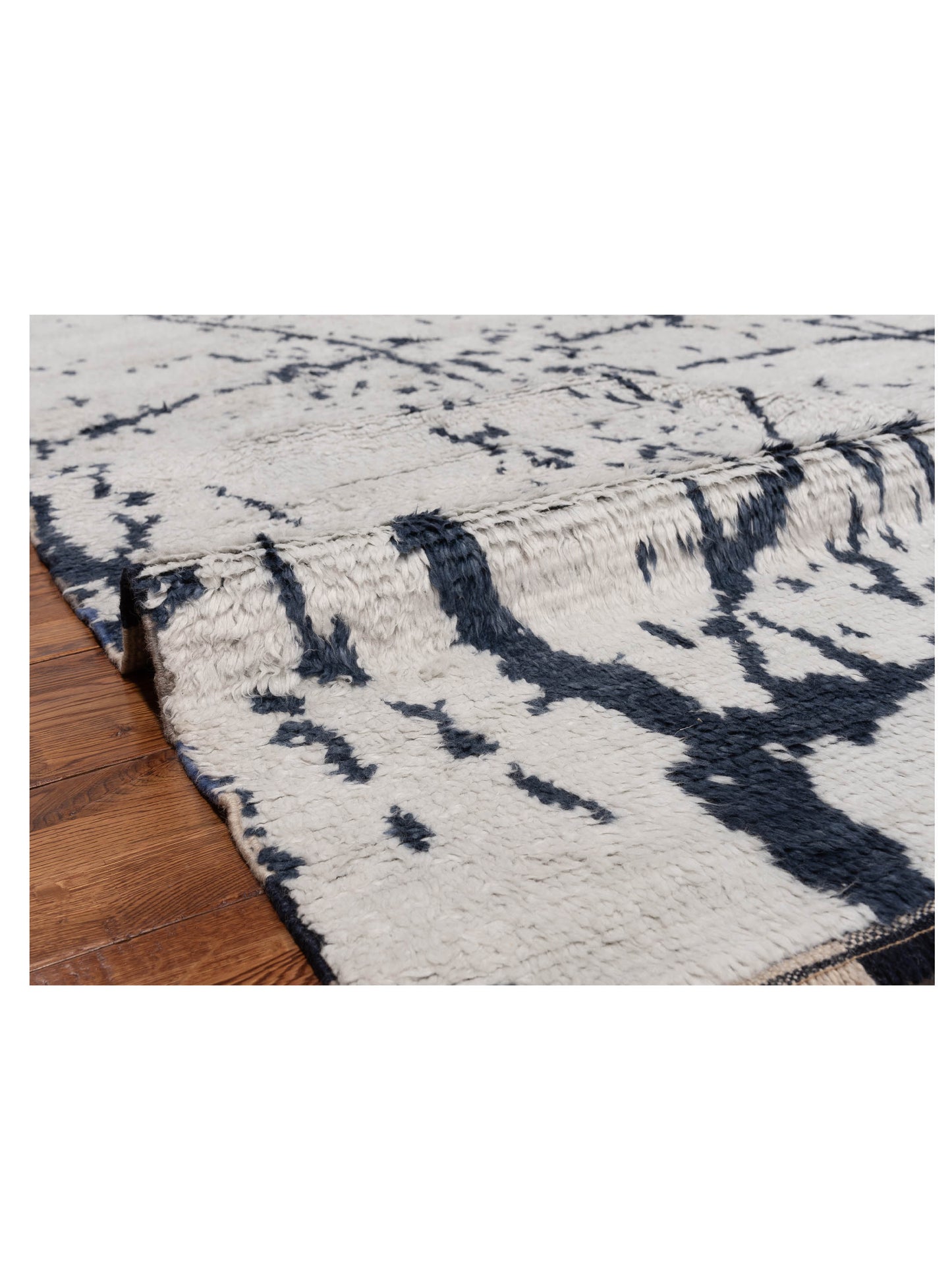 Anavera Ivory Blue 7.10x9.6 Hand Knotted Rug