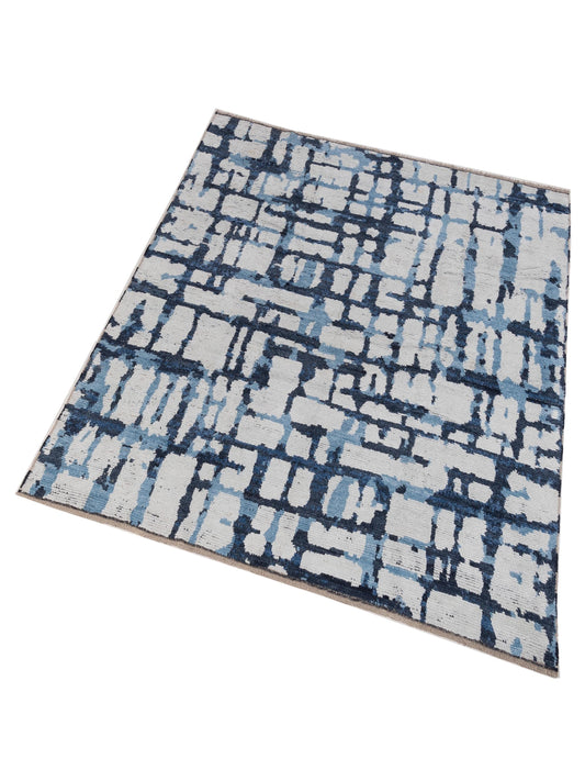 Anavera Ivory Blue 8.1x9.11 Hand Knotted Rug