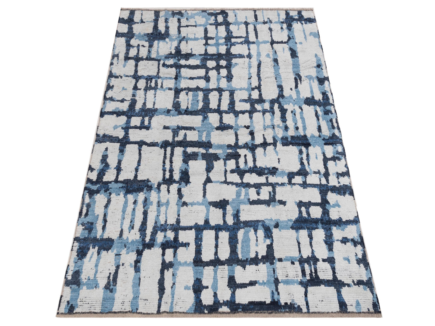 Anavera Ivory Blue 8.1x9.11 Hand Knotted Rug