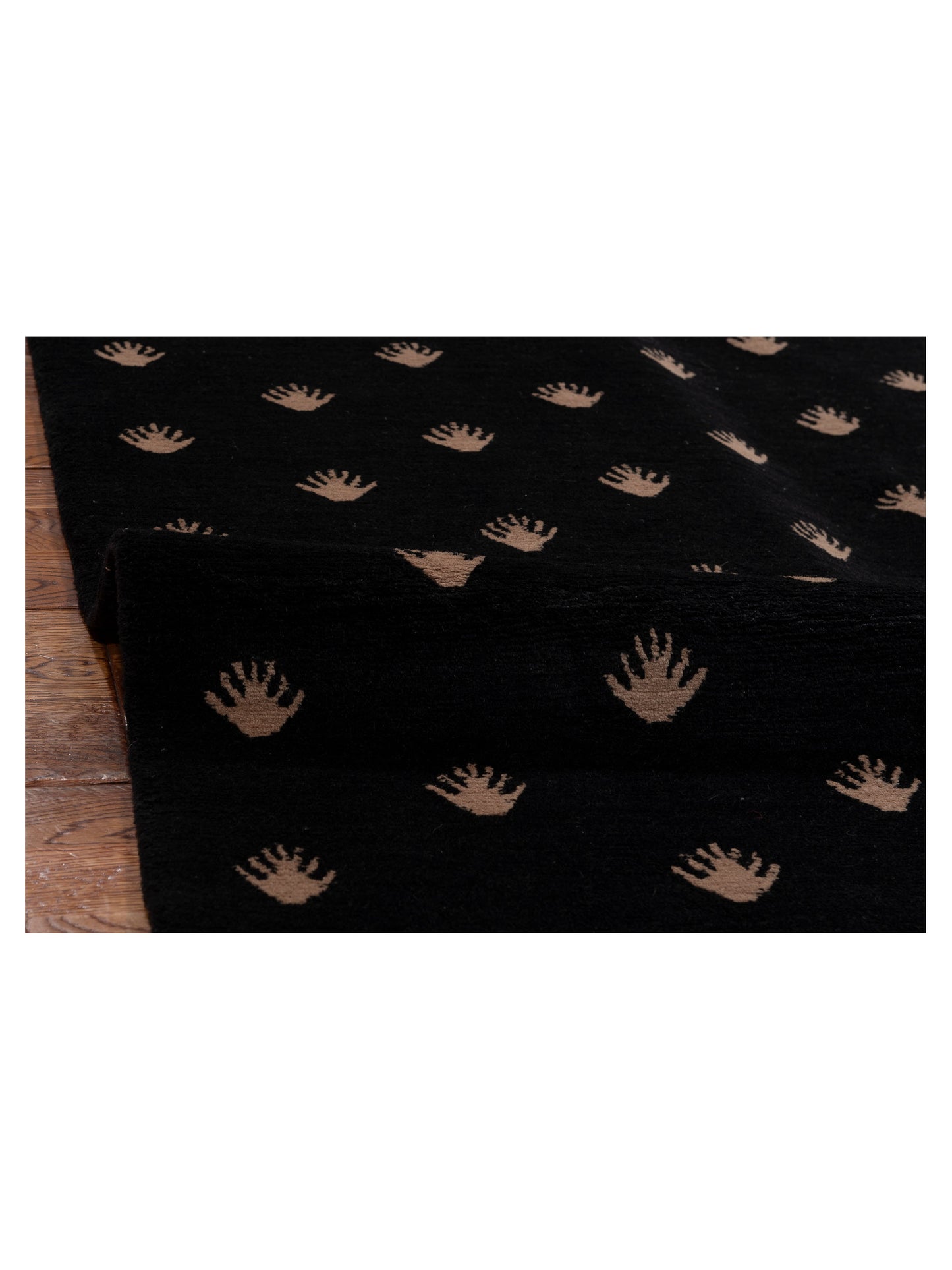 Tamara Black 8x10 Hand Knotted Rug