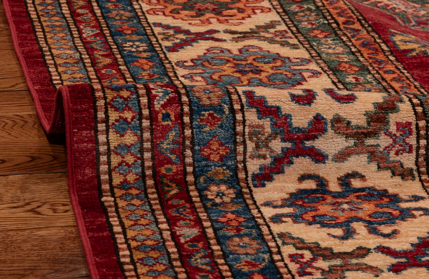 Zamira Red Ivory 8.11x11.11 Hand Knotted Rug