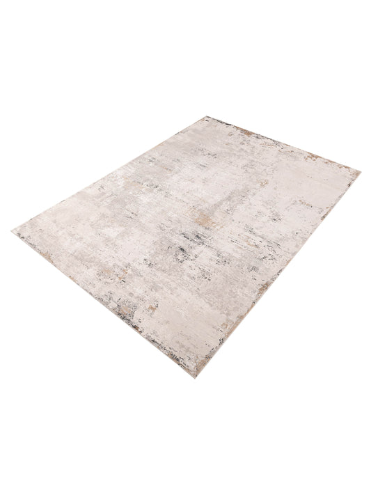 Calvera Beige Gray 8x11 Machine Made Rug