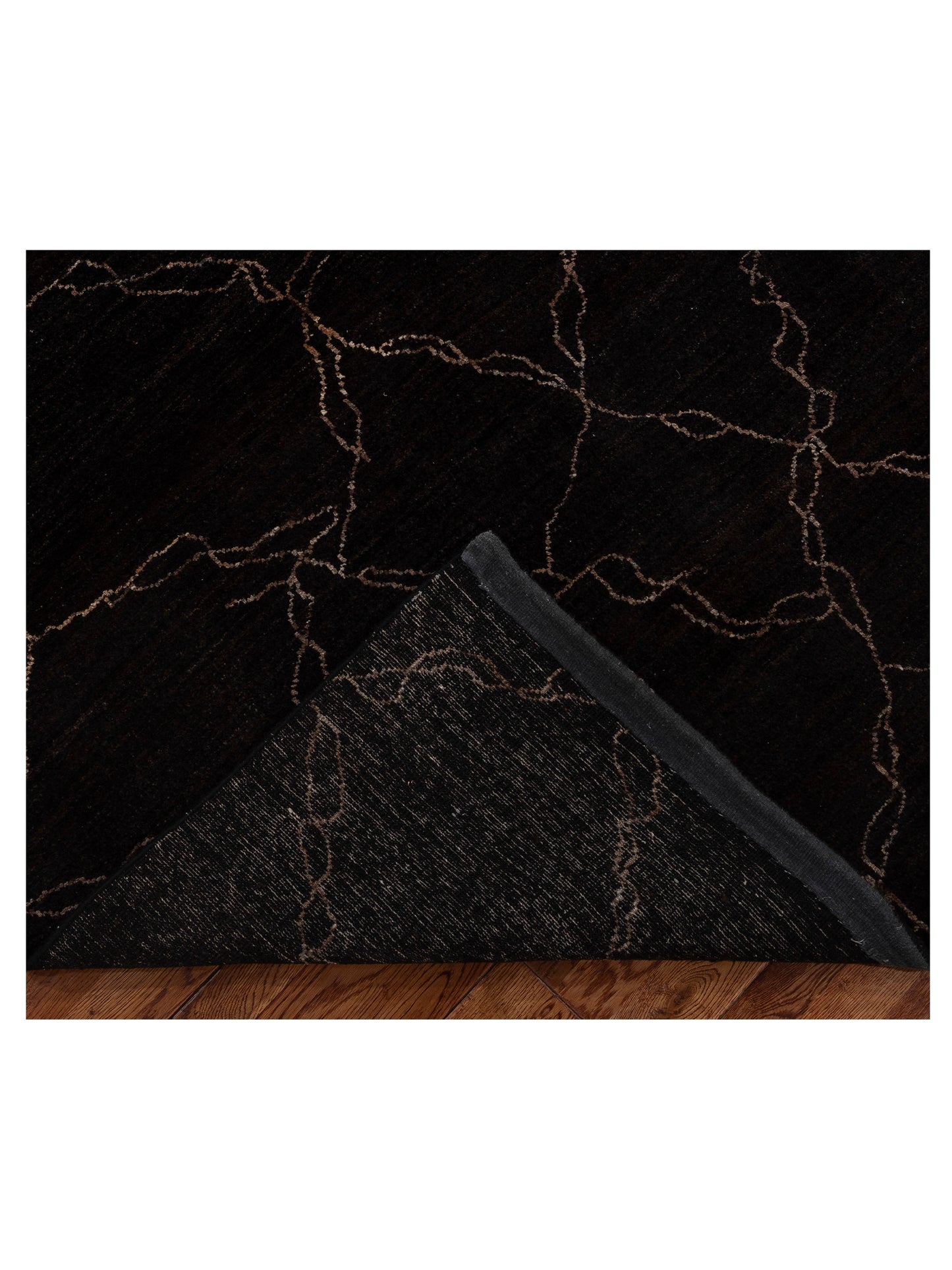 Tenzari Black Black 7.10x10.4 Hand Knotted Rug